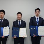 三ツ谷和秀さんが令和3年度工学研究科長賞を,間脇武蔵さんと齊藤宏河さんが令和3年度技術社会システム専攻長賞を受賞しました!!